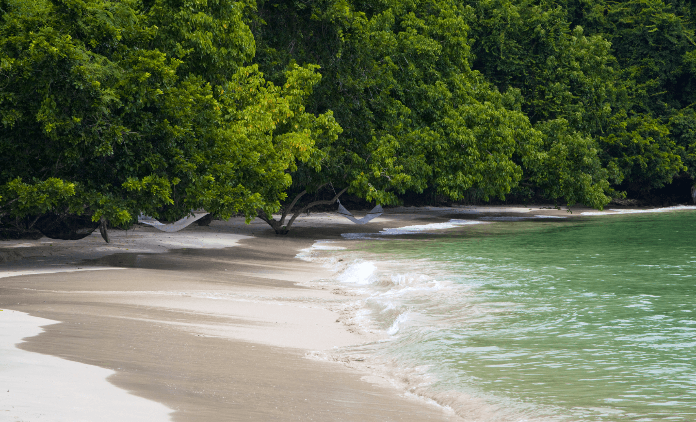 A secluded beach in Tavajun Bay in Sabah