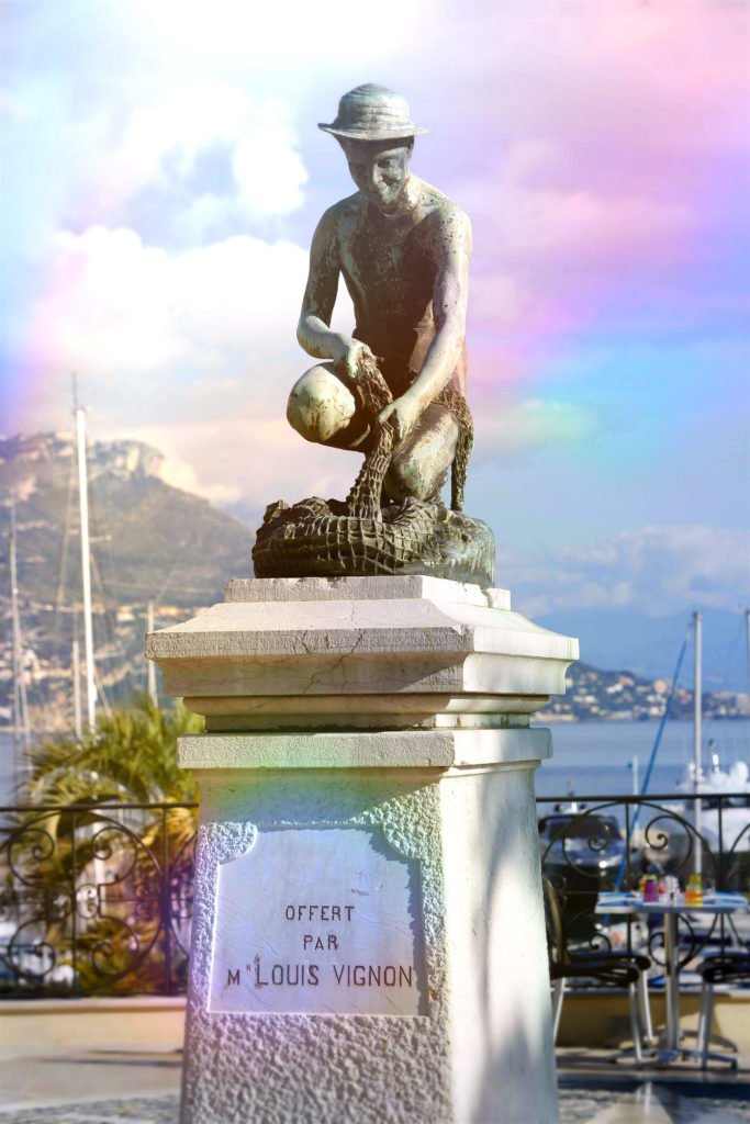 A statue in the village of Cap-Ferrat