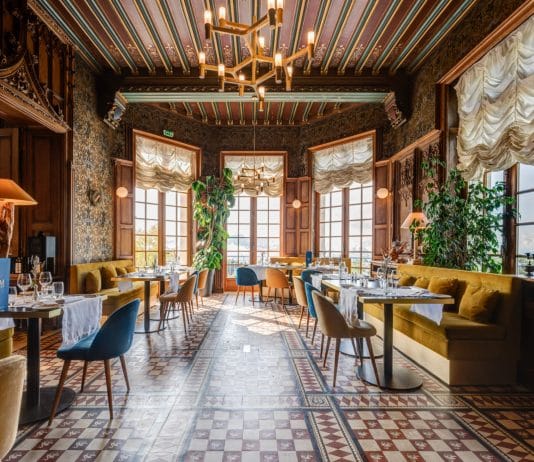 CHÂTEAU DES AVENIÈRES CRUSEILLES Hotel Review on Chateau des Aveniers Cruseilles by Flying Baguette Travel Blog